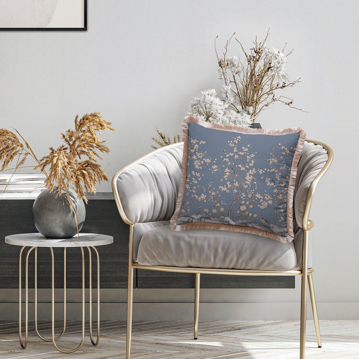 Çiçek Tasarımlı Mavi Yastık - KIRLENT K3043