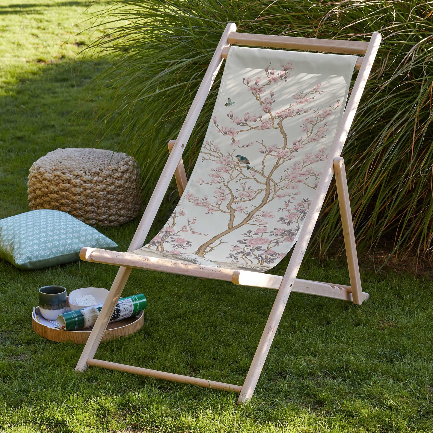 Pembe Çiçek Tasarımlı Şezlong - Şezlong SZ304