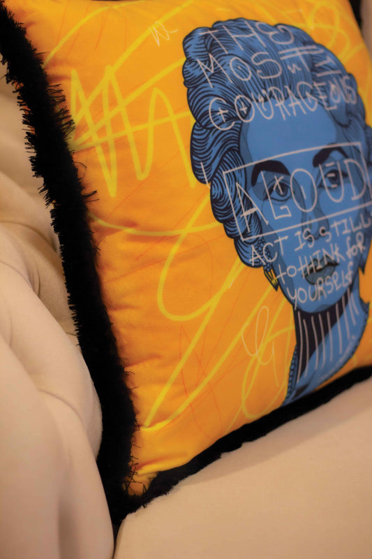 Renkli Tasarım Yastık - KIRLENT K291