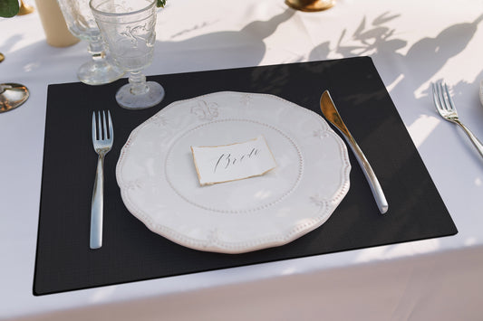 Siyah Figüratif Çiçek Amerikan Servis 4'lü Set | Pufaloji