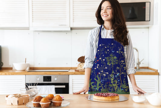 Lacivert Çiçek Detaylı Mutfak Önlüğü | Pufaloji